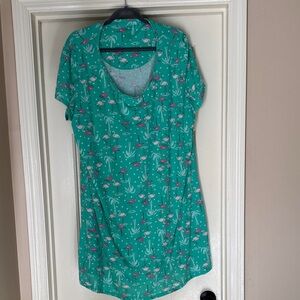 Green Flamingo Print Scoop Neck Women’s Top